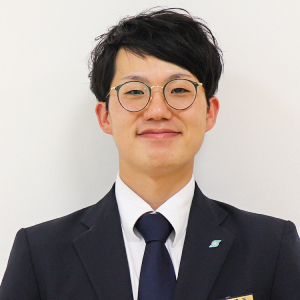 支配人　宮脇 清志